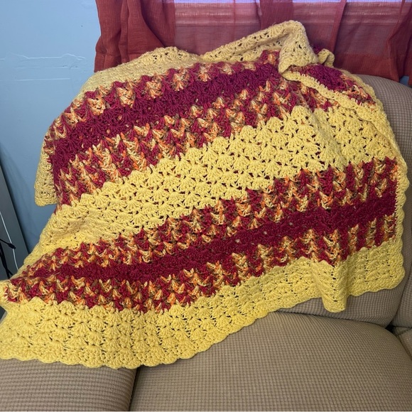 Vintage Homemade Knit Crochet Stitch Blanket - Picture 7 of 9